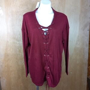 NWT LACED UP TOP.mittoshop